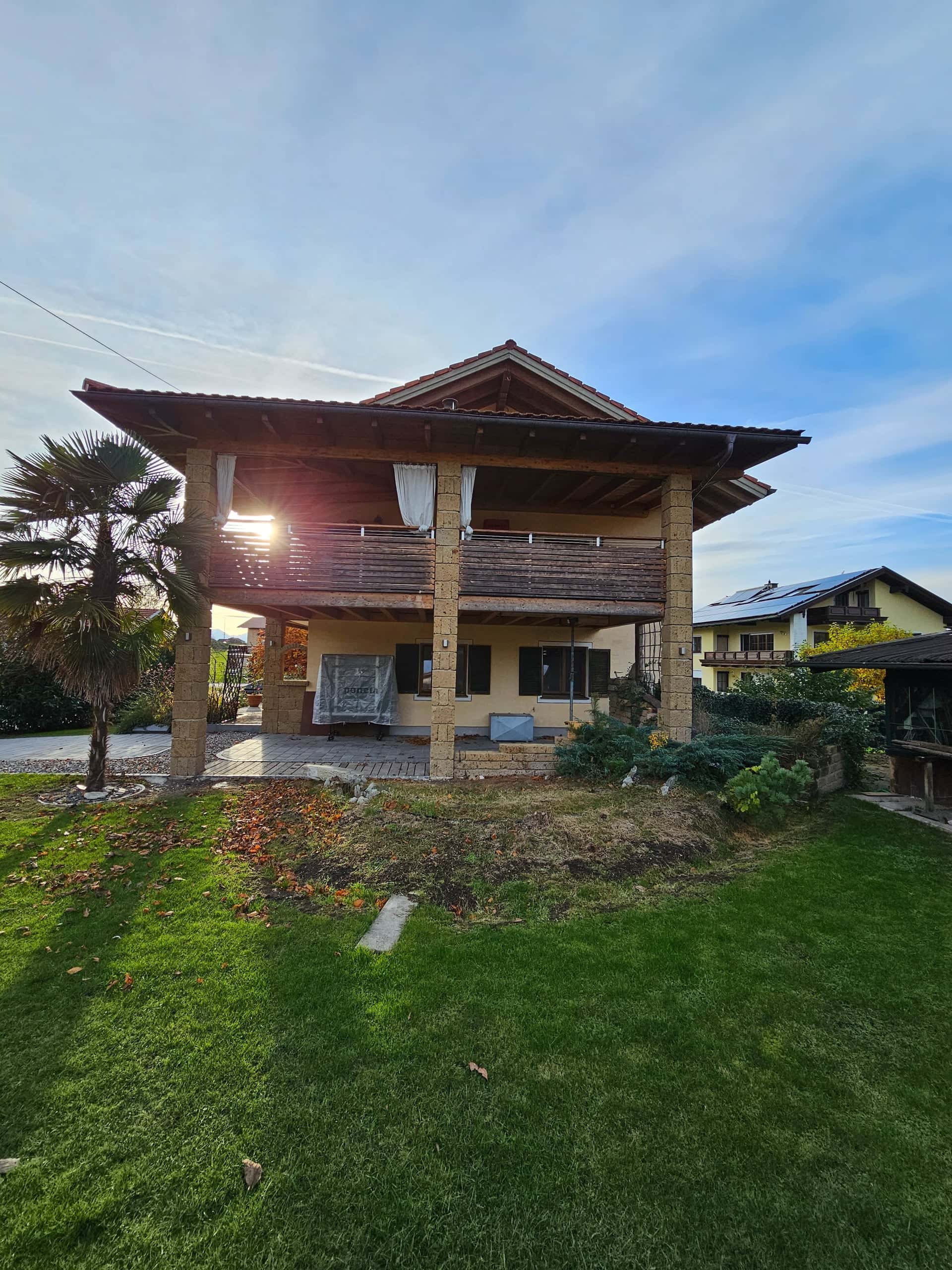 Haus mit Loggia